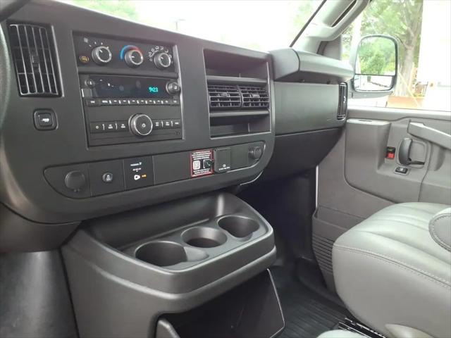 2026 Chevrolet Express Cargo Van 2500 Extended Wheelbase, WT, RWD