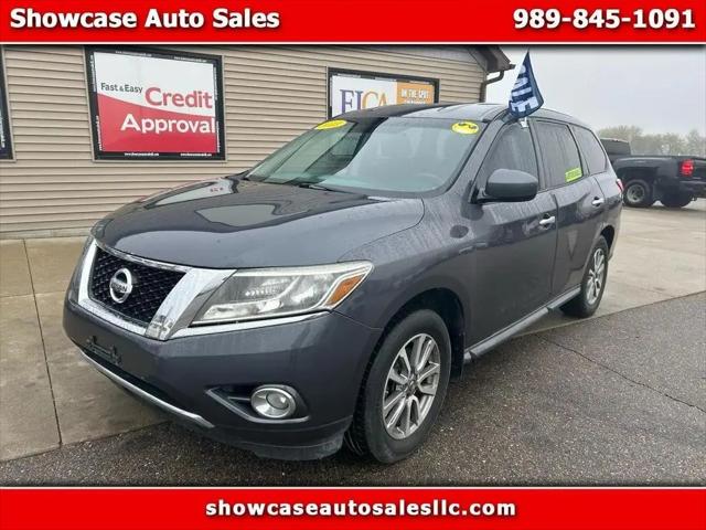 2013 Nissan Pathfinder S for sale in Chesaning, MI