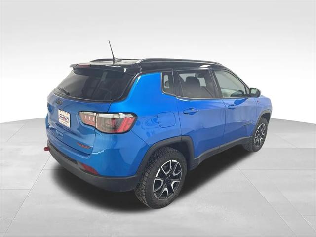 2025 Jeep Compass Trailhawk 4x4