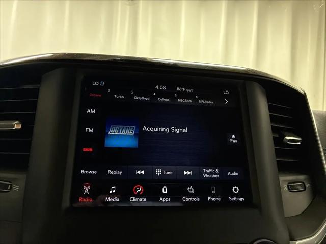2020 Ram 1500 Laramie Crew Cab 4x4 5'7" Box