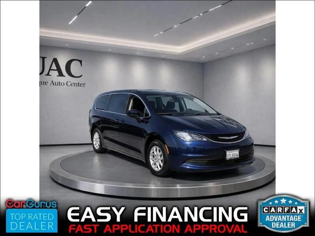 2017 Chrysler Pacifica Touring for sale in Bloomington, CA