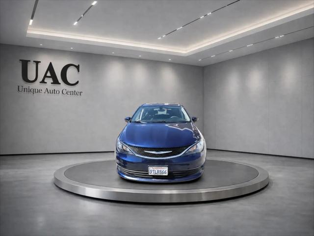 2017 Chrysler Pacifica Touring