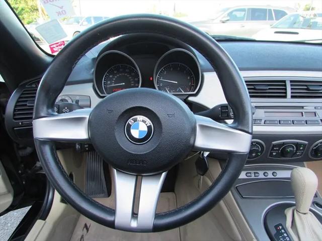 2003 BMW Z4 2.5i