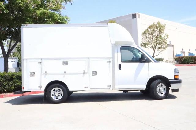 2021 Chevrolet Express Cutaway Work Van
