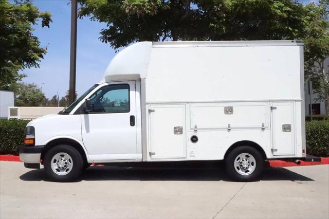 2021 Chevrolet Express Cutaway Work Van