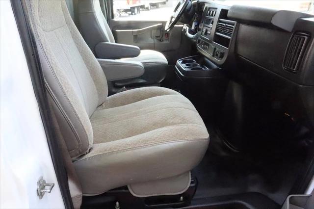 2021 Chevrolet Express Cutaway Work Van