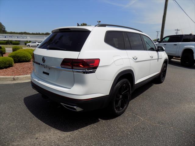 2022 Volkswagen Atlas 3.6L V6 SE w/Technology