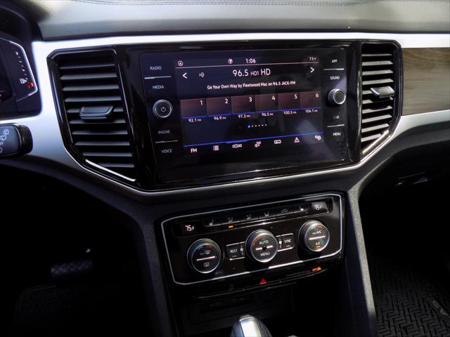 2022 Volkswagen Atlas 3.6L V6 SE w/Technology