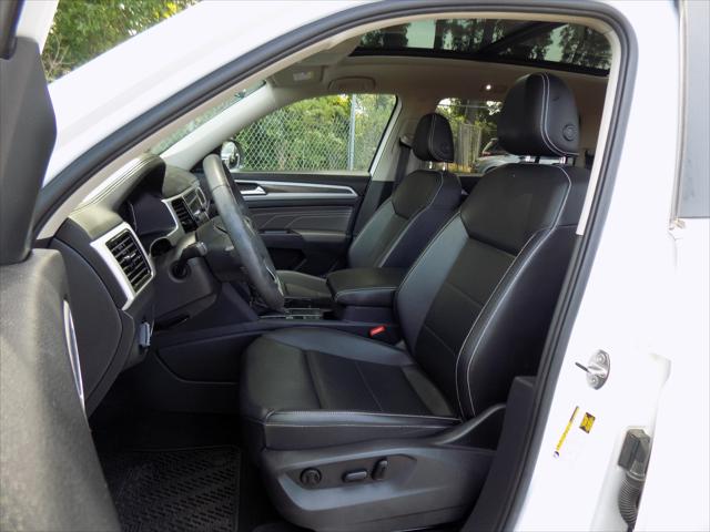 2022 Volkswagen Atlas 3.6L V6 SE w/Technology