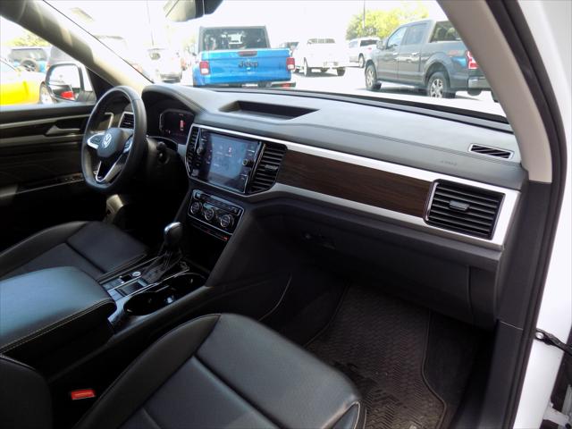 2022 Volkswagen Atlas 3.6L V6 SE w/Technology