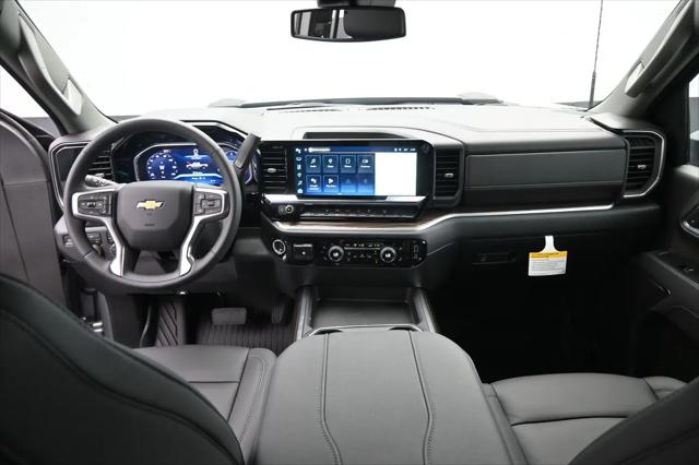 2026 Chevrolet Silverado 2500HD Crew Cab, Standard Bed, LT, 4WD