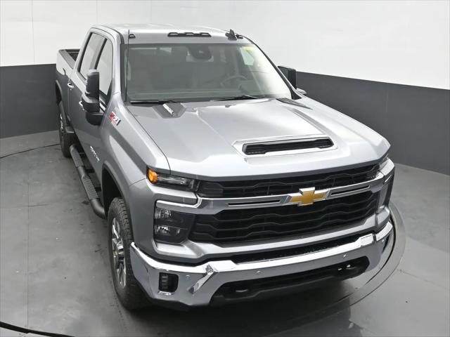 2026 Chevrolet Silverado 2500HD Crew Cab, Standard Bed, LT, 4WD