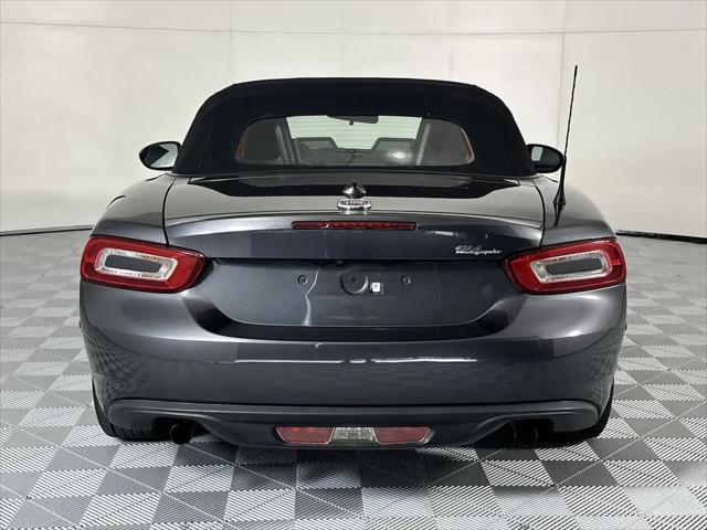 2018 Fiat 124 Spider Classica
