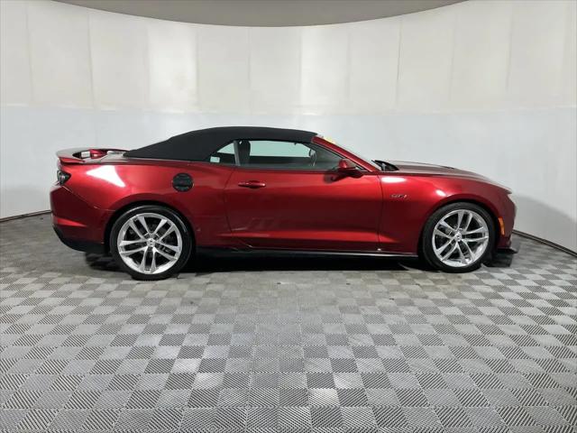 2022 Chevrolet Camaro RWD Convertible LT1