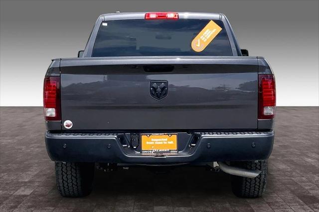 2024 Ram 1500 Classic Warlock Crew Cab 4x2 5'7" Box
