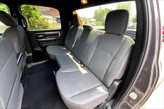 2024 Ram 1500 Classic Warlock Crew Cab 4x2 5'7" Box
