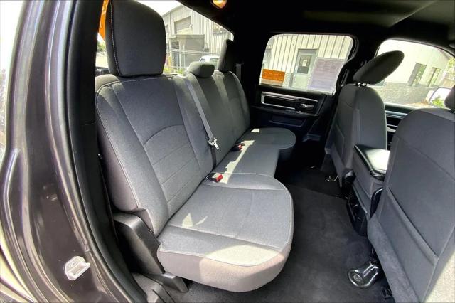 2024 Ram 1500 Classic Warlock Crew Cab 4x2 5'7" Box