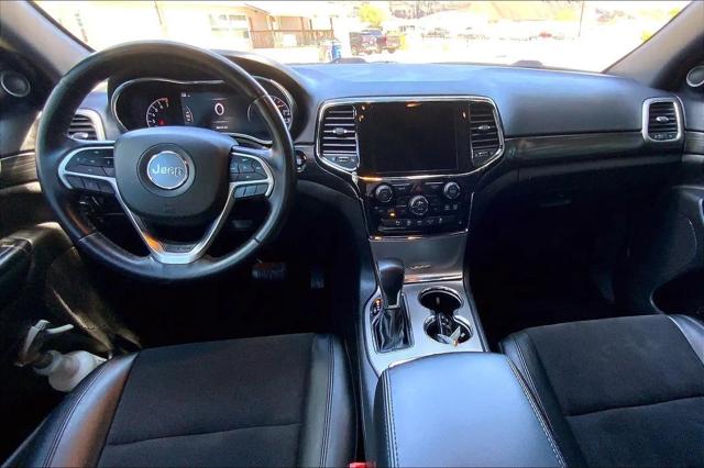 2022 Jeep Grand Cherokee Laredo X 4x4