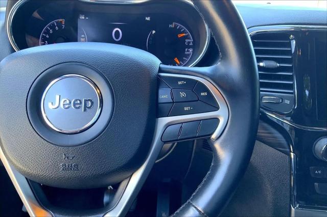 2022 Jeep Grand Cherokee Laredo X 4x4