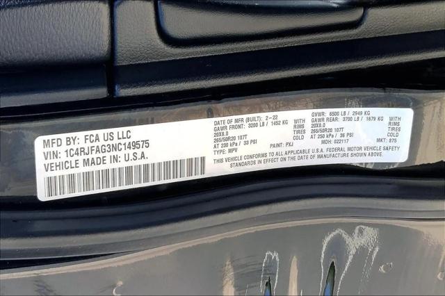2022 Jeep Grand Cherokee Laredo X 4x4
