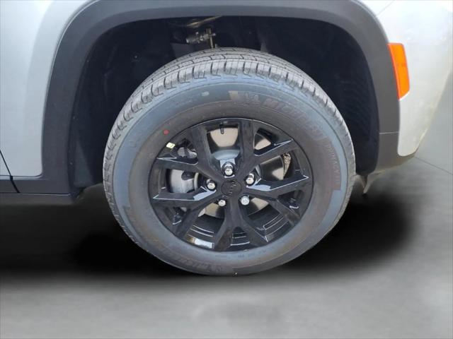 2026 Jeep Grand Cherokee L Altitude 4x2