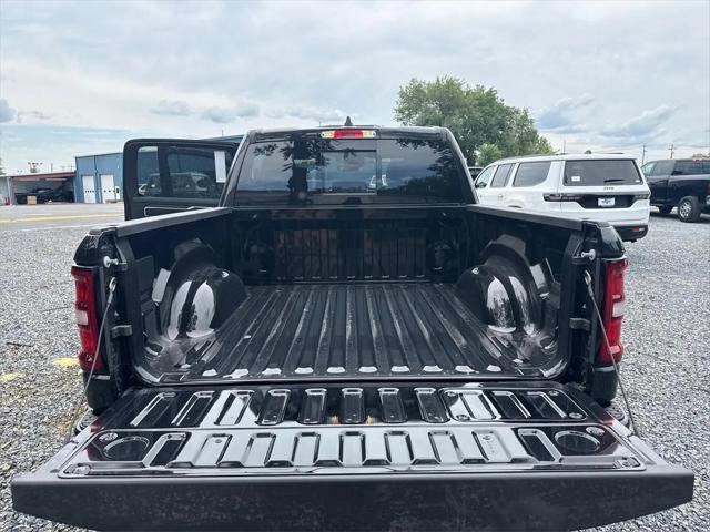 2026 Ram 1500 Laramie Crew Cab 4x4 5'7" Box