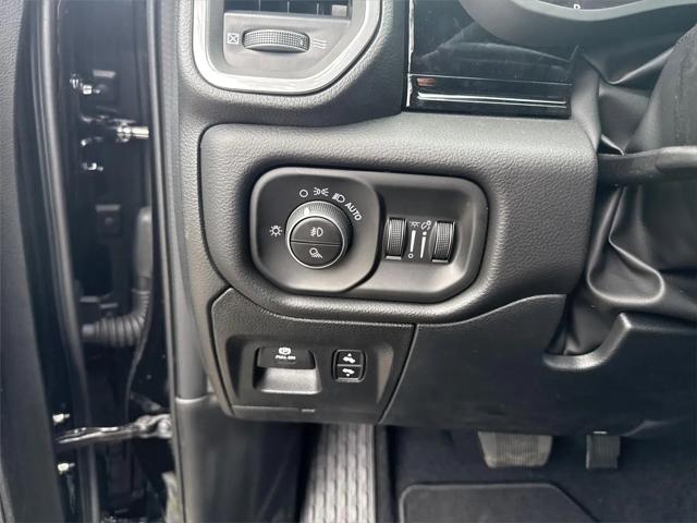 2026 Ram 1500 Laramie Crew Cab 4x4 5'7" Box