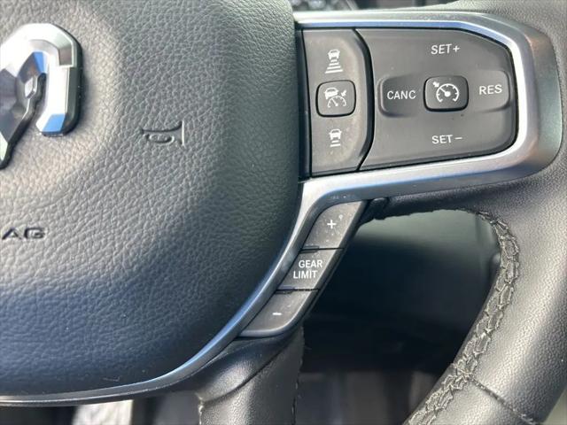 2025 Ram 1500 Big Horn Crew Cab 4x4 5'7" Box
