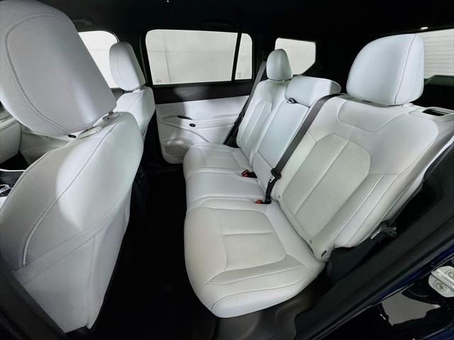 2026 Jeep Cherokee Laredo 4x4