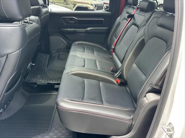2026 Ram 1500 Laramie Crew Cab 4x4 5'7" Box