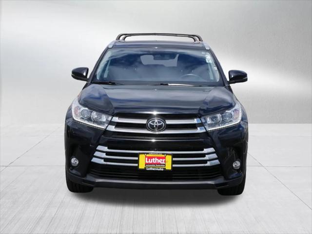 2017 Toyota Highlander Limited Platinum