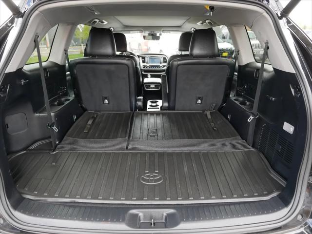 2017 Toyota Highlander Limited Platinum