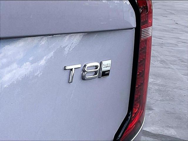 2026 Volvo XC90 Plug-In Hybrid Ultra Dark Theme, T8 AWD, Electric/Gasoline, 7 Seats