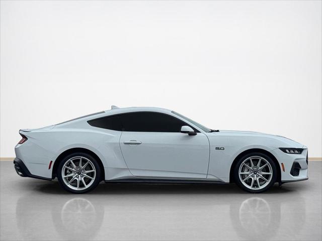 2024 Ford Mustang GT Premium Fastback