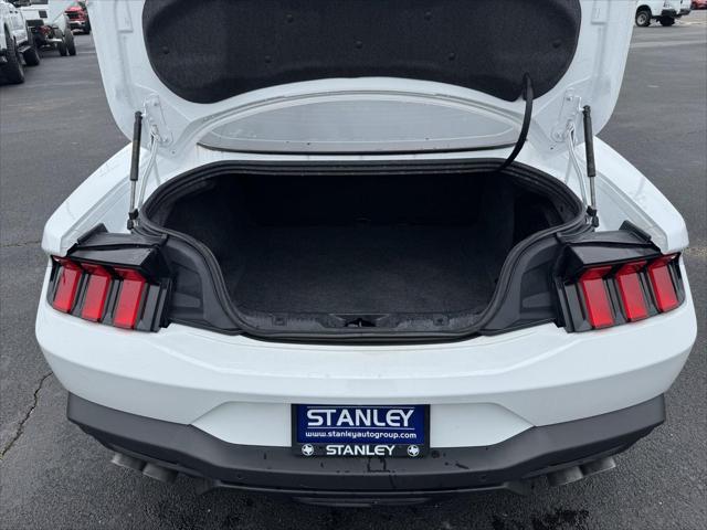 2024 Ford Mustang GT Premium Fastback