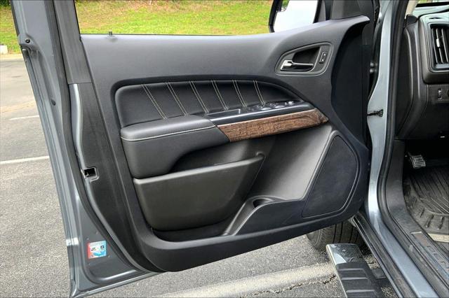 2022 GMC Canyon 4WD Crew Cab Short Box Denali