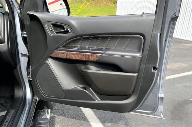 2022 GMC Canyon 4WD Crew Cab Short Box Denali