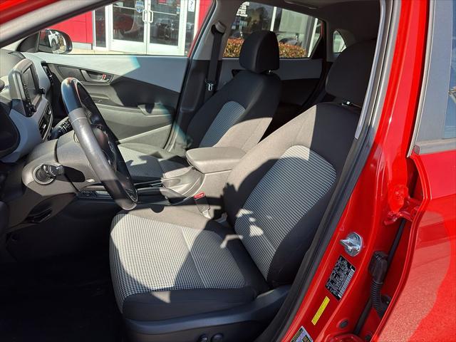 2020 Hyundai Kona SEL Plus