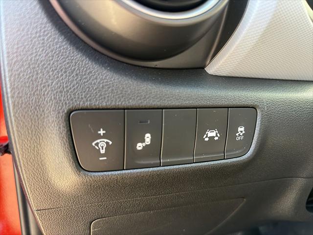 2020 Hyundai Kona SEL Plus