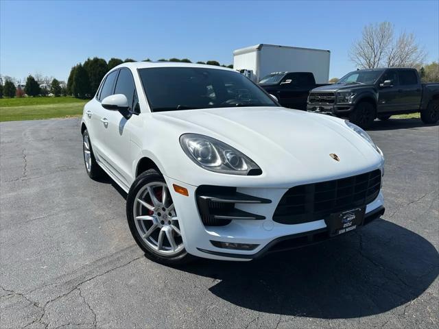 2015 Porsche Macan Turbo