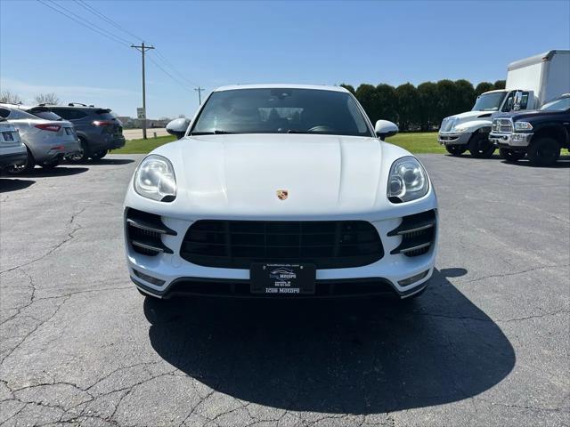 2015 Porsche Macan Turbo