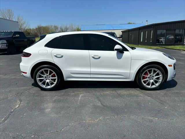 2015 Porsche Macan Turbo