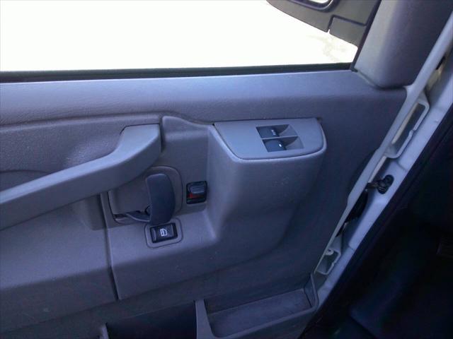2017 Chevrolet Express Cutaway Work Van