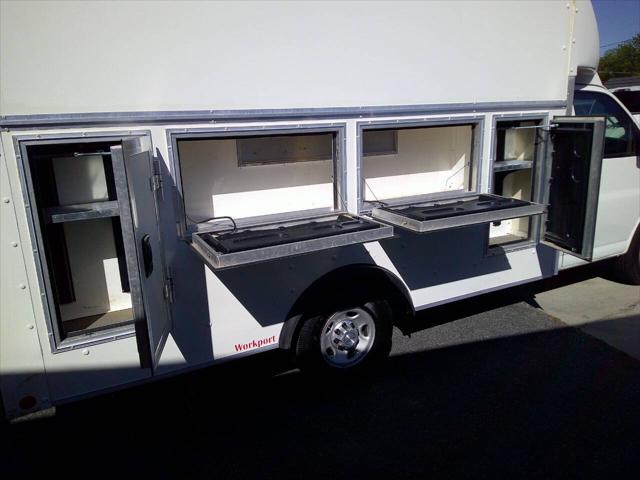 2017 Chevrolet Express Cutaway Work Van