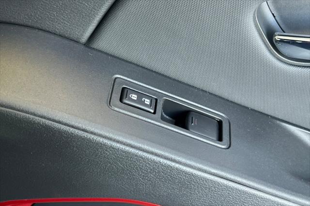 2024 Nissan Frontier Crew Cab PRO-X 4x2