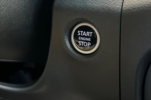2024 Nissan Frontier Crew Cab PRO-X 4x2