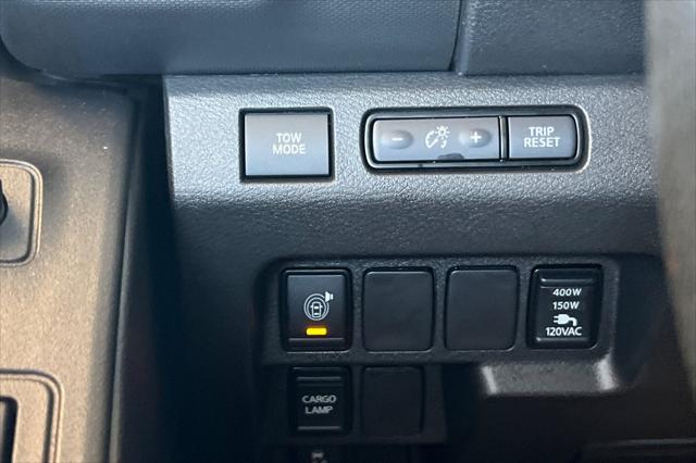 2024 Nissan Frontier Crew Cab PRO-X 4x2