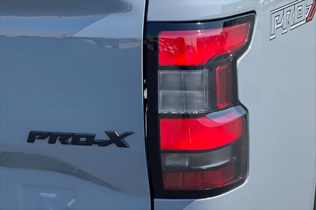 2024 Nissan Frontier Crew Cab PRO-X 4x2