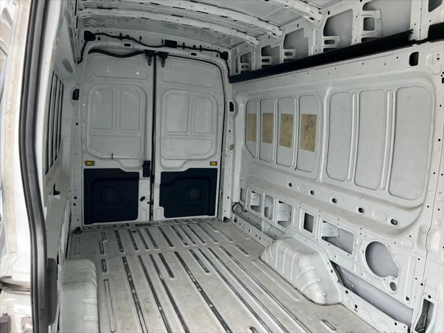 2023 Ford Transit Cargo Van T-250