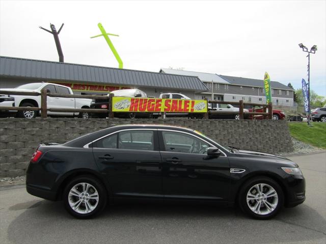 2014 Ford Taurus SEL